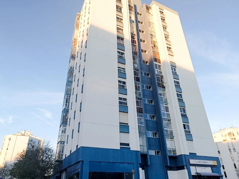 Apartamento T3 para Venda em Laranjeiro e Feijó Foto 26