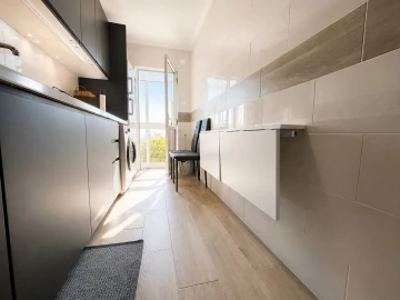 Apartamento T3 para Venda em Laranjeiro e Feijó