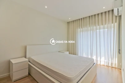 Apartamento T3 para Arrendamento em Cedofeita, Santo Ildefonso, Sé, Miragaia, São Nicolau e Vitória