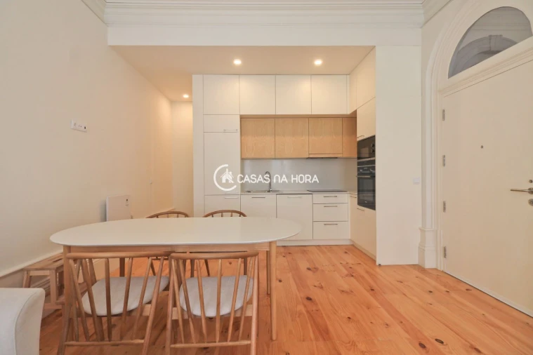Apartamento T1 para Arrendamento em Paranhos Foto 18
