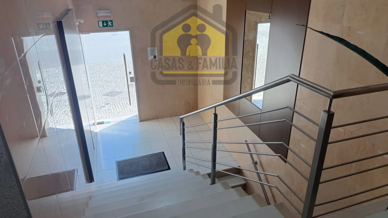 Apartamento T3 para Venda em Nossa Sra de Fatima Foto 3