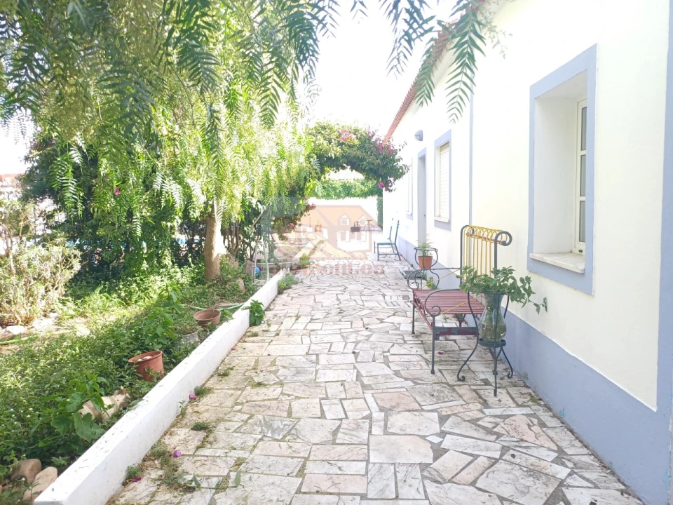 Moradia T4 para Venda em Grândola e Santa Margarida da Serra Foto 1