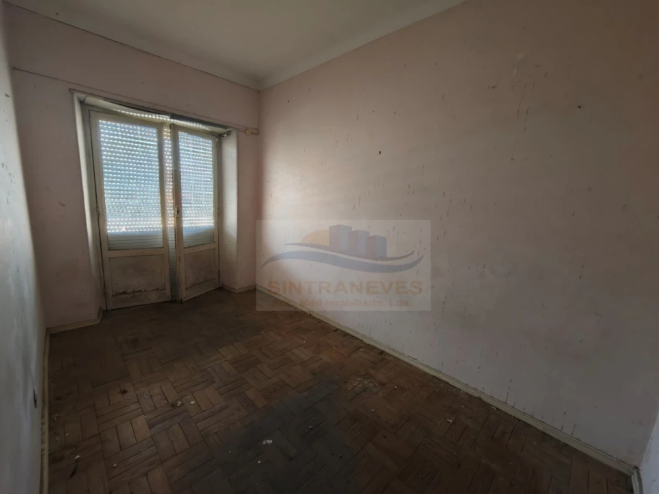 Apartamento T2 para Venda em Venteira Foto 5