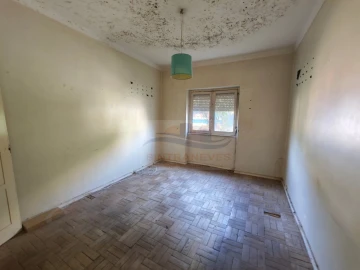Apartamento T2 para Venda em Venteira