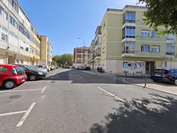 Apartamento T2 para Venda em Venteira