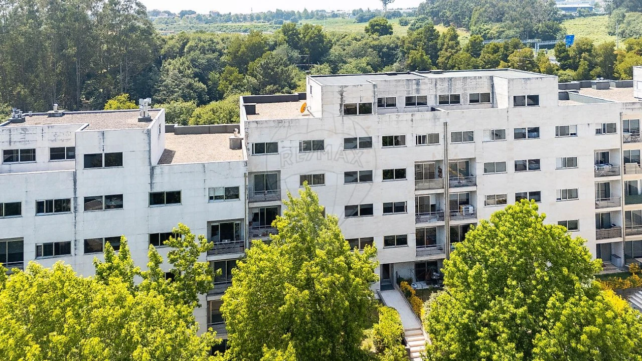 Apartamento T3 para Venda em Moreira Foto 1