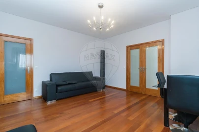 Moradia T4 para Venda em Aver-O-Mar, Amorim e Terroso