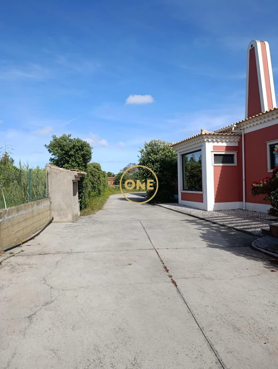 Quinta T3 para Venda em Santa Maria e São Miguel, São Martinho, São Pedro Penaferrim Foto 18