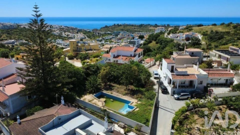 Terreno para Venda em Albufeira e Olhos de Água