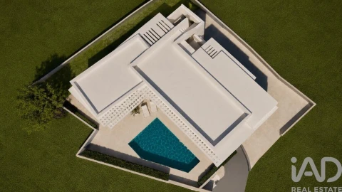 Terreno para Venda em Albufeira e Olhos de Água