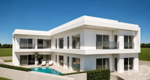 Terreno para Venda em Albufeira e Olhos de Água