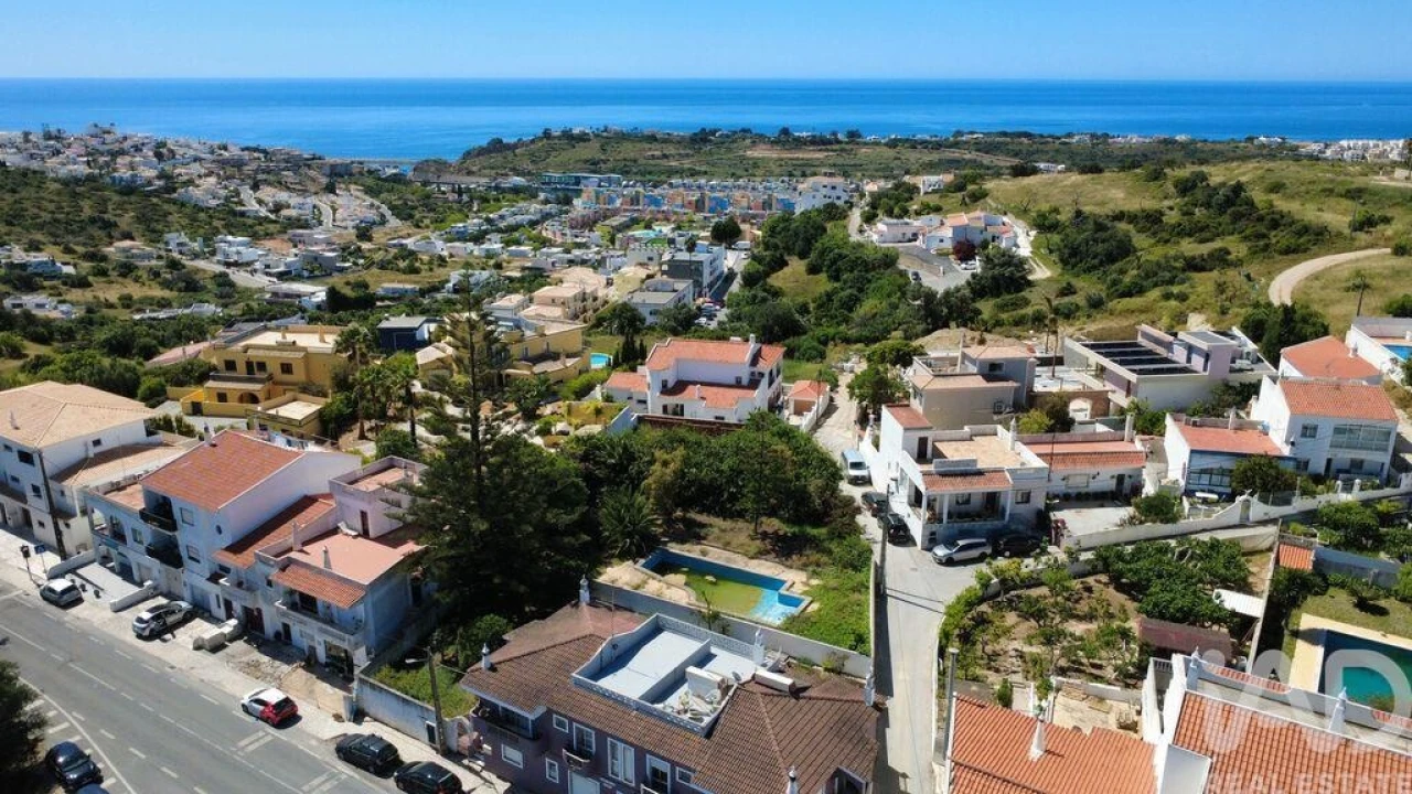 Terreno para Venda em Albufeira e Olhos de Água Foto 33