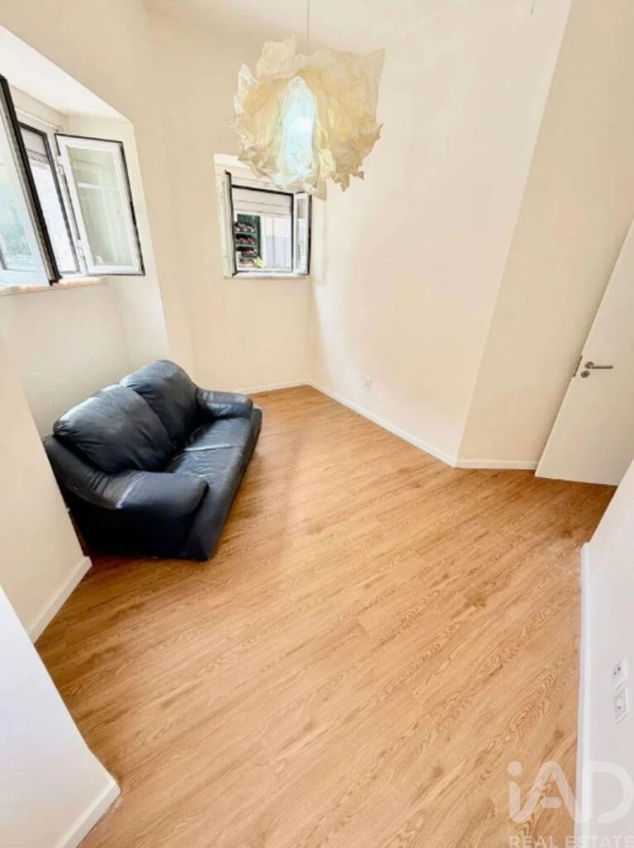 Apartamento T3 para Venda em Beato Foto 16