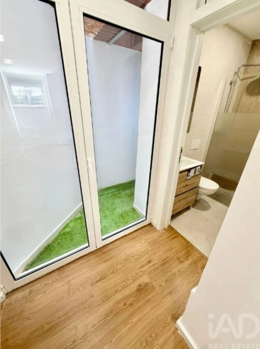 Apartamento T3 para Venda em Beato Foto 8