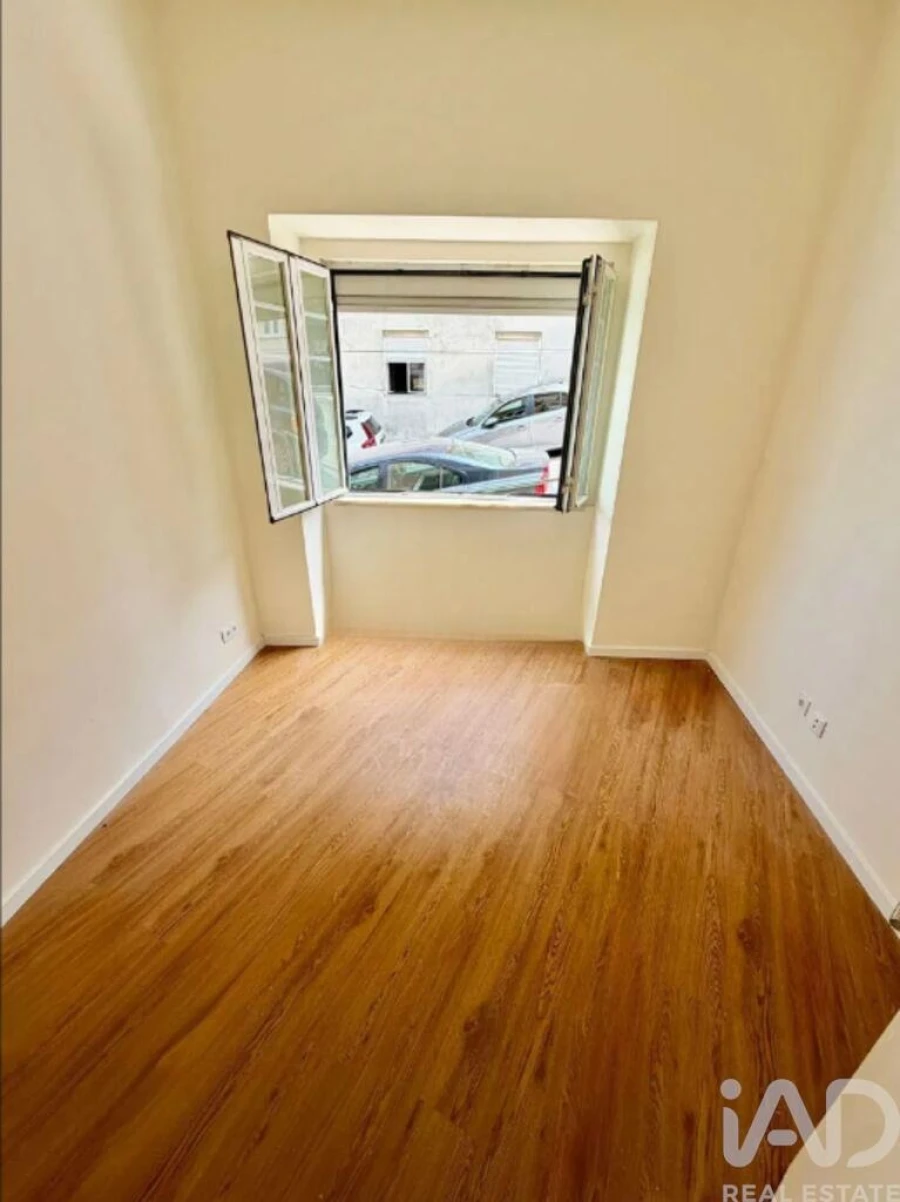 Apartamento T3 para Venda em Beato Foto 13