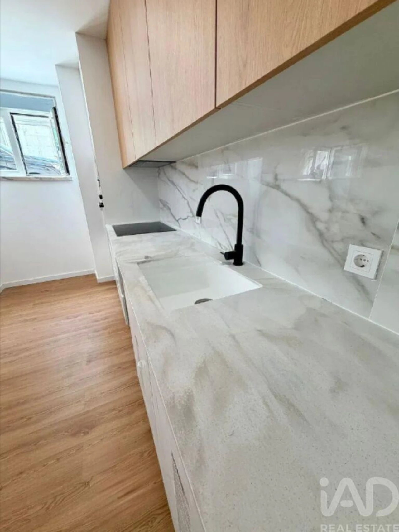 Apartamento T3 para Venda em Beato Foto 3