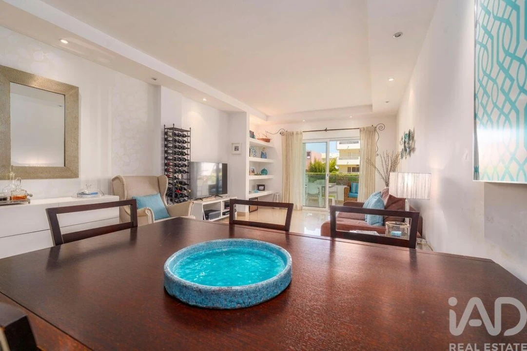 Apartamento T3 para Venda em Quarteira Foto 23
