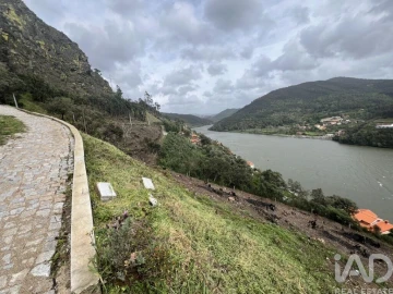 Terreno para Venda em Sebolido