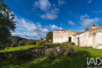 Terreno para Venda em Loule (São Sebastião)