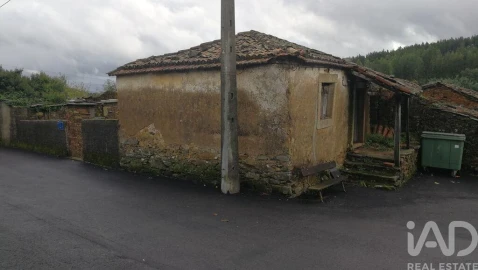 Moradia para Venda em Alvares