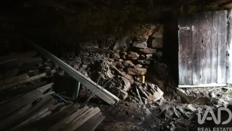 Moradia para Venda em Alvares