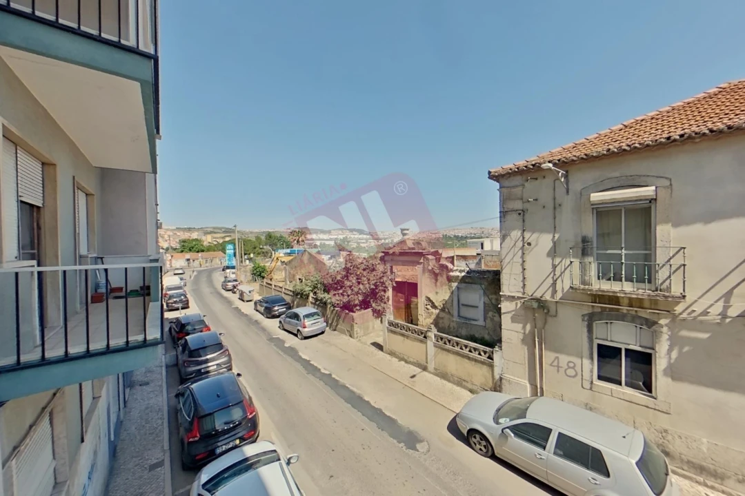 Apartamento T3 para Arrendamento em Pontinha e Famões Foto 36