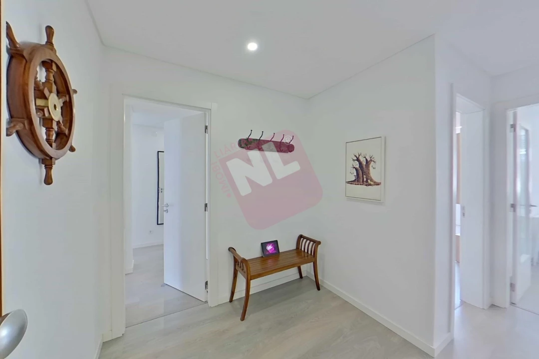 Apartamento T3 para Arrendamento em Pontinha e Famões Foto 3