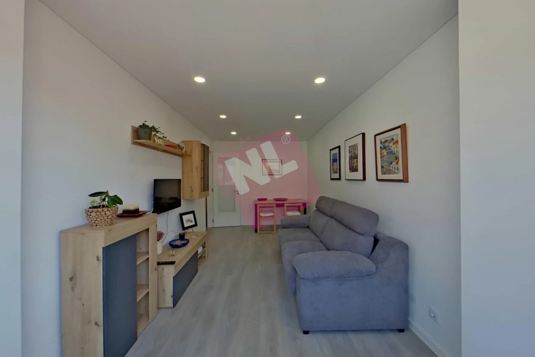 Apartamento T3 para Arrendamento em Pontinha e Famões Foto 12