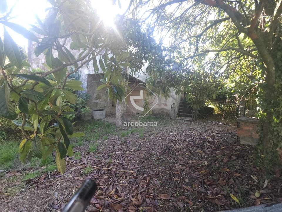 Moradia T1 para Venda em Portela e Extremo Foto 15