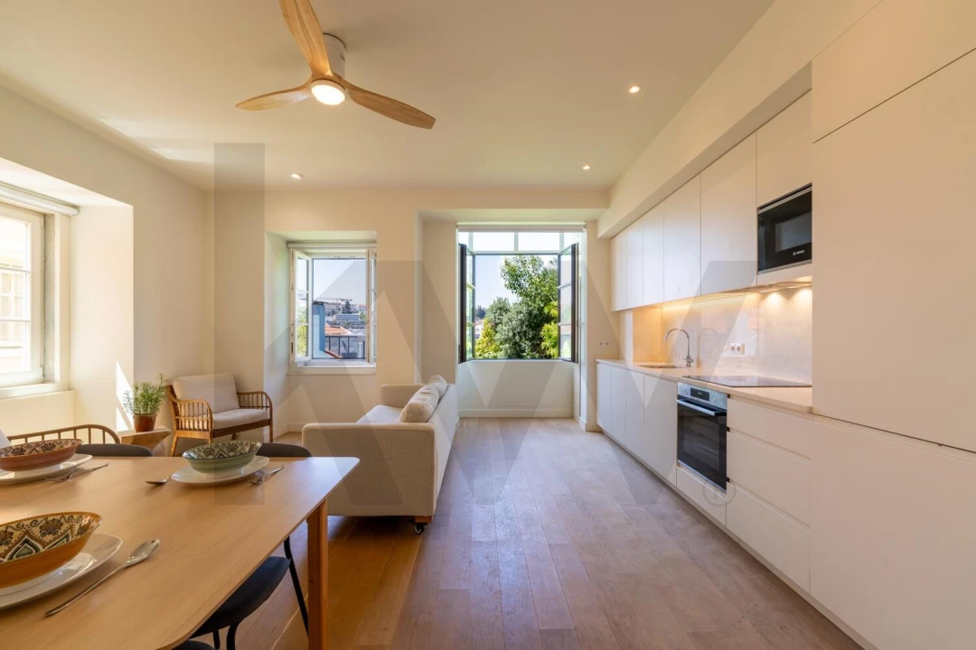Apartamento T2 para Venda em Santo António Foto 2
