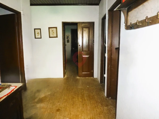 Moradia T3 para Venda em Vila e Roussas Foto 5