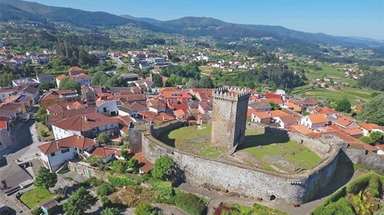 Moradia T3 para Venda em Vila e Roussas Foto 10