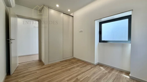 Moradia T3 para Venda em Espinho
