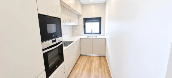 Moradia T3 para Venda em Espinho