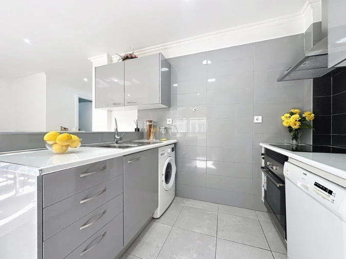 Apartamento T2 para Venda em Falagueira-Venda Nova Foto 6