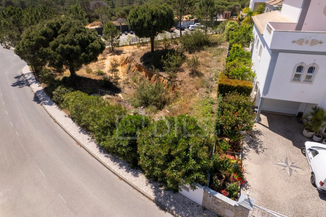 Terreno para Venda em Almancil Foto 1