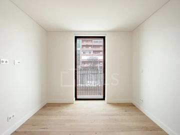 Apartamento T3 para Venda em Areeiro