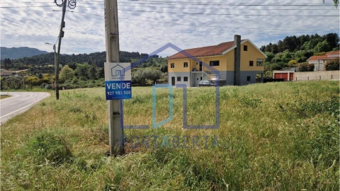 Moradia T3 para Venda em São Pedro de Agostem