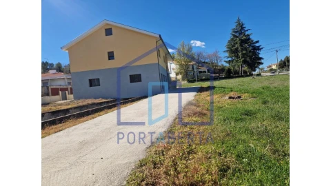 Moradia T3 para Venda em São Pedro de Agostem