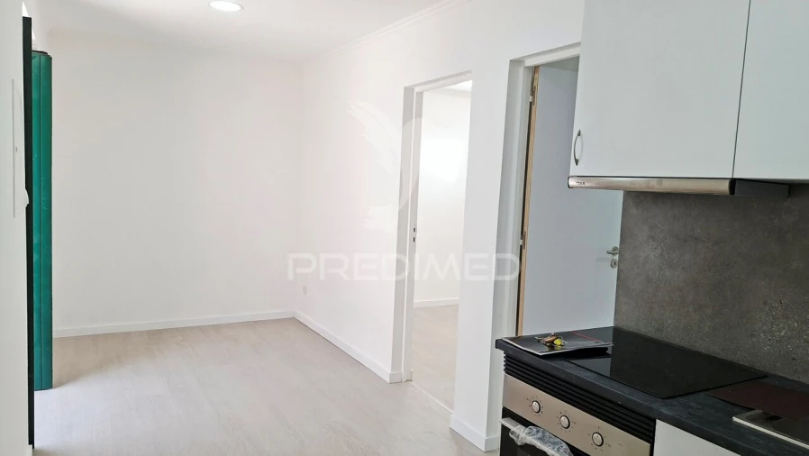 Moradia T2 para Venda em Odivelas Foto 13