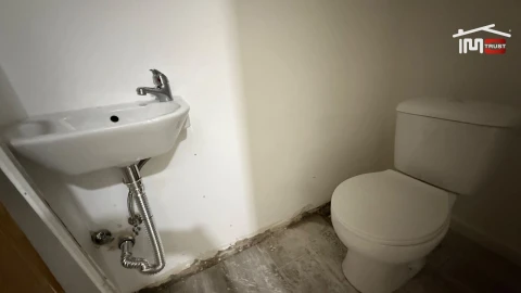 Loja para Venda em Santo António