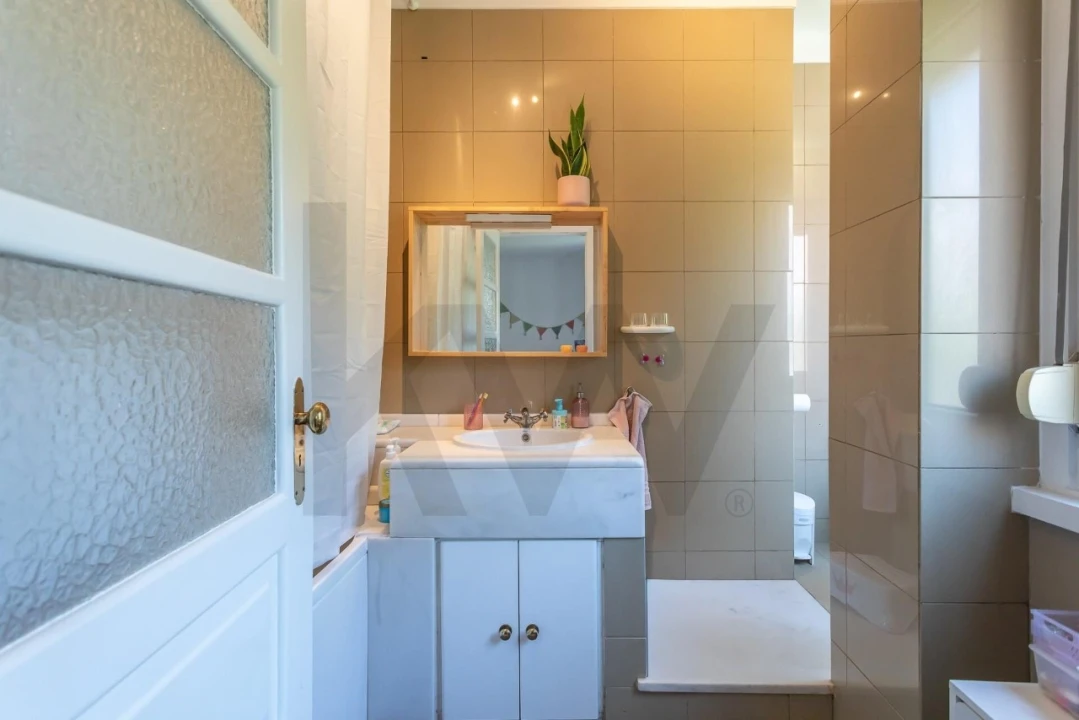 Apartamento T3 para Venda em Areeiro Foto 14
