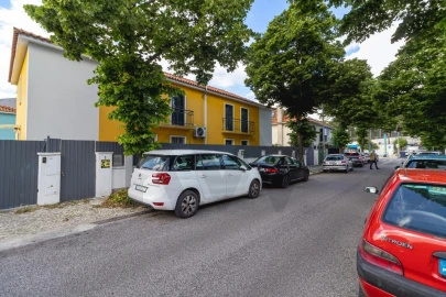 Moradia T4 para Venda em Benfica