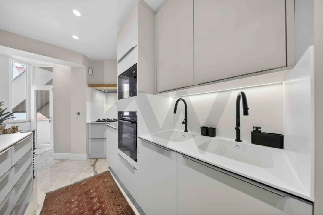 Apartamento T2 para Venda em Estrela Foto 11