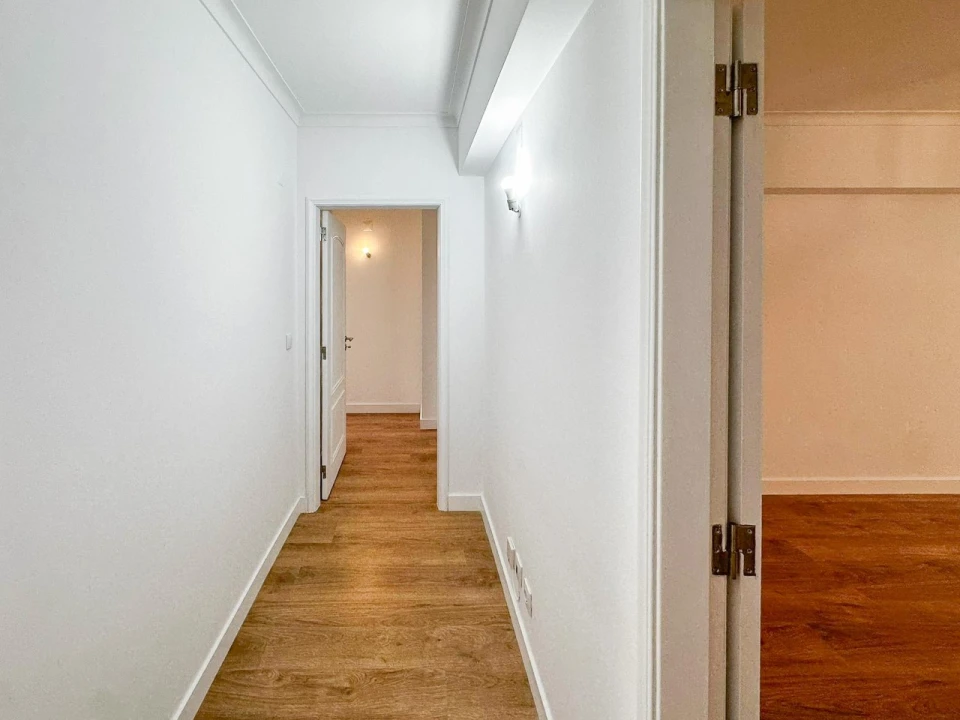 Apartamento T3 para Venda em São Domingos de Benfica Foto 15