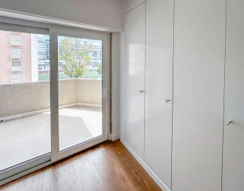 Apartamento T3 para Venda em São Domingos de Benfica