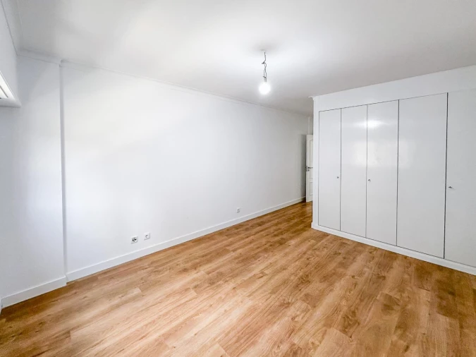 Apartamento T3 para Venda em São Domingos de Benfica Foto 27