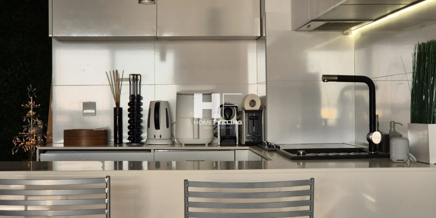 Apartamento T1 para Arrendamento em Costa da Caparica Foto 9