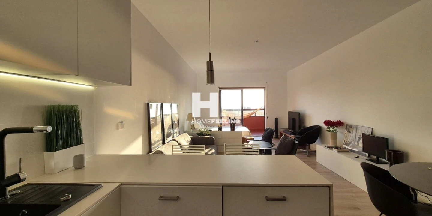 Apartamento T1 para Arrendamento em Costa da Caparica Foto 14
