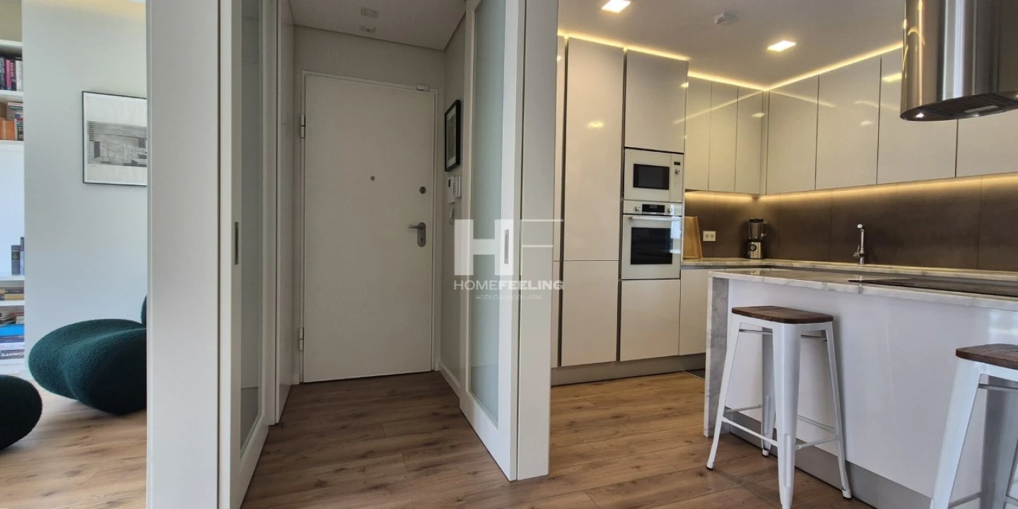 Apartamento T2 para Venda em Santo António Foto 26